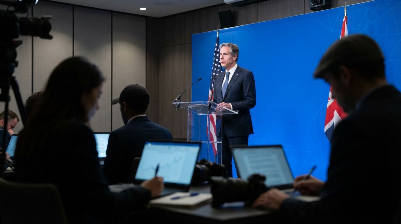 NATO Chief Rutte Says a Single European Army Is Not Needed